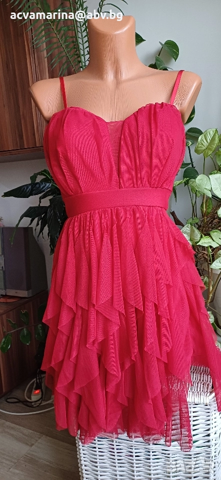 червена рокля р-р ХС-С, снимка 1