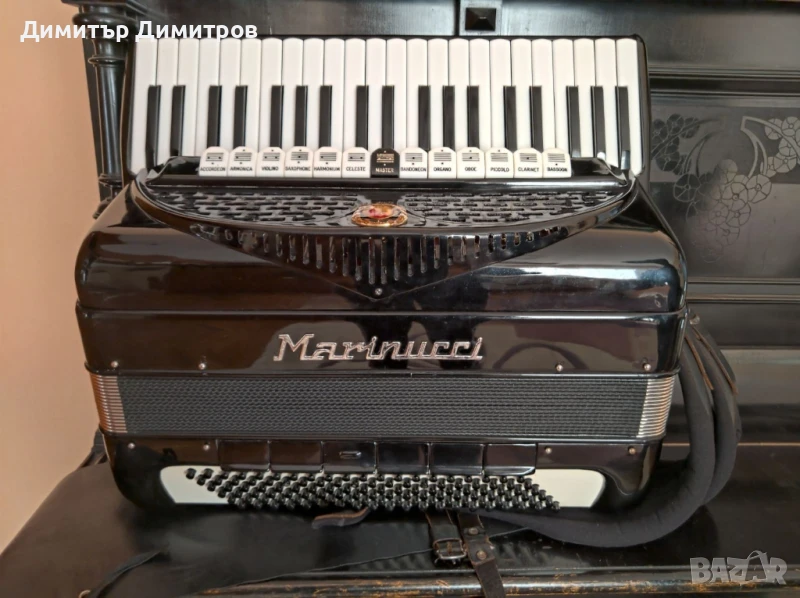 Акордеон MARINUCCI, снимка 1