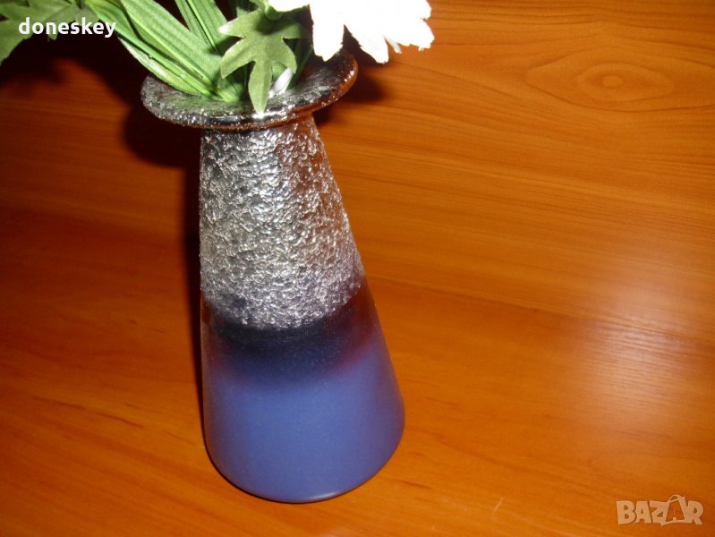 Керамична ваза конус - зимна серия, снимка 1