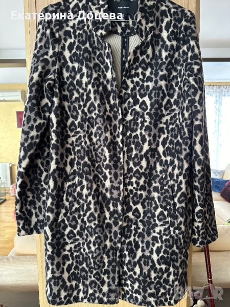 Дълго сако анималистичен принт Vero Moda, снимка 1