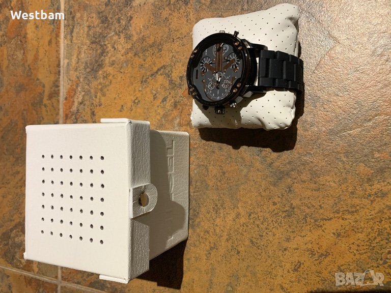 Часовник Diesel нов неизползван , снимка 1