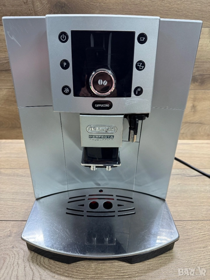 Кафемашина Delonghi Perfecta cappuccino Type: ESAM5500.S EX:2, снимка 1