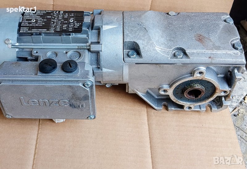 Марков модул двигател с редуктор на линзе 30 об./Мин. 76 N/m, снимка 1