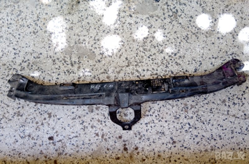 маска Mercedes E W210, снимка 1