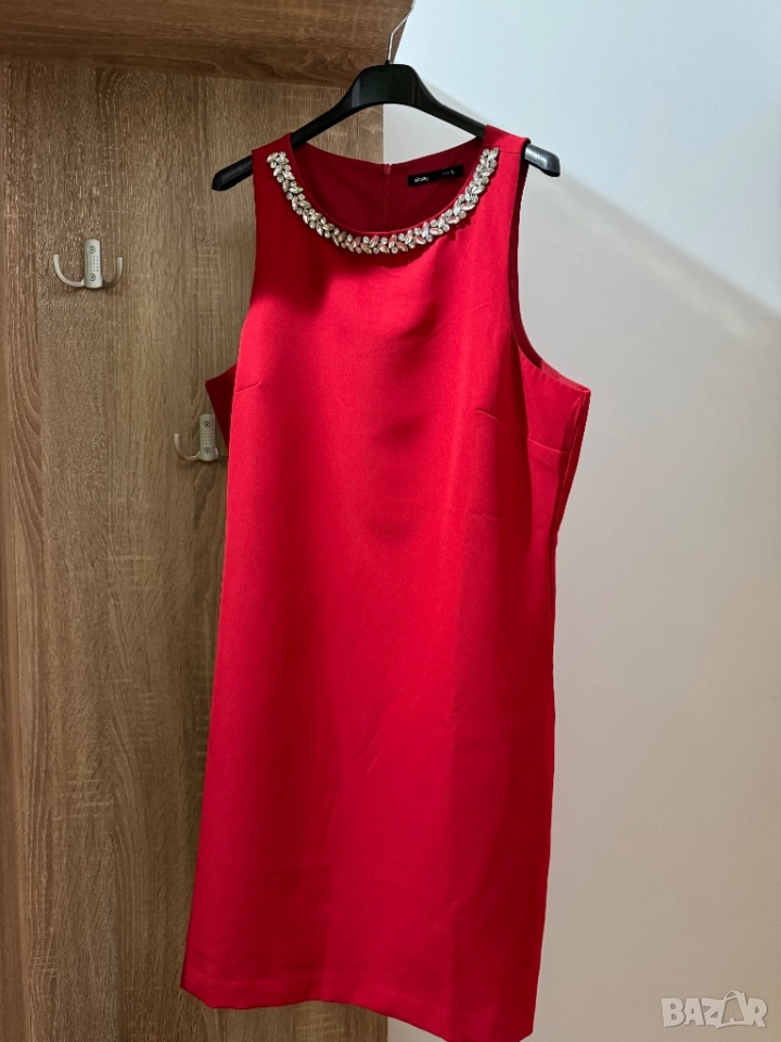 Дамска рокля с камъни , снимка 1