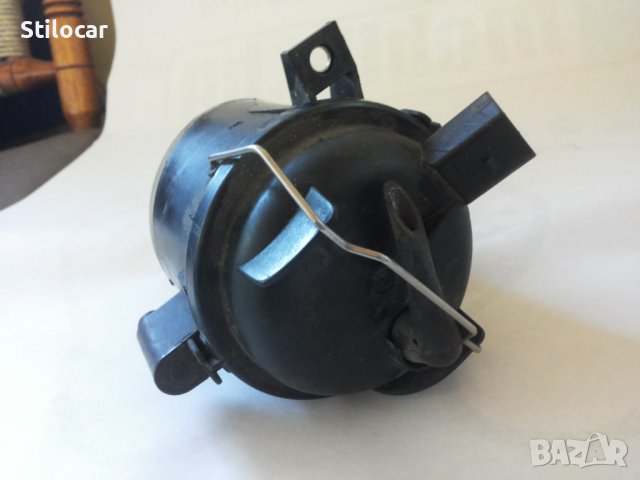 Халоген VW POLO/FOX 02-05г десен, снимка 4 - Части - 42986531