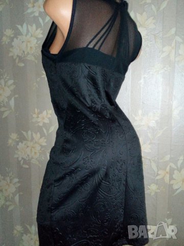 Amisu-Прекрасна черна рокля с релефни флорални мотиви и тюл- М, снимка 4 - Рокли - 33027368