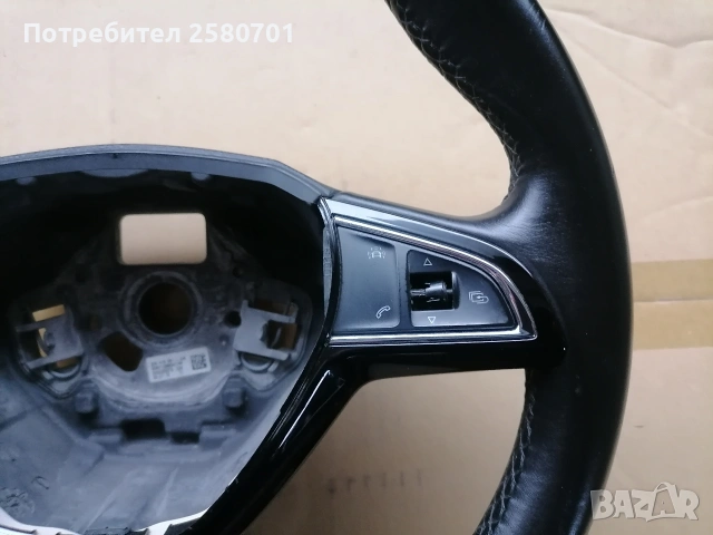 Продавам оригинален кожен мулти волан за Шкода Октавия 2016г , снимка 5 - Аксесоари и консумативи - 53477248