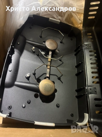 Газово барбекю Enders, корпус от лят алуминий, чугунени скари, тавичка за оттичане на мазнина, пиезо, снимка 7 - Барбекюта - 53515175