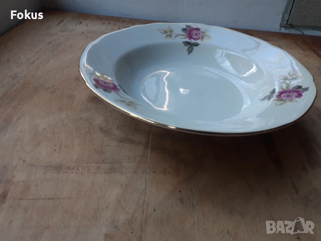 Български порцелан чиния хубава шарка, снимка 3 - Антикварни и старинни предмети - 53267836