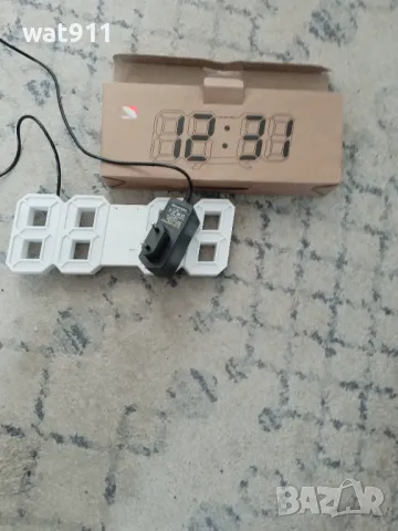настолен часовник с аларма и термометър, снимка 2 - Други - 49840500