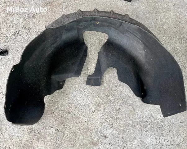 Подкалник заден Фолксваген Голф 5 VW Golf