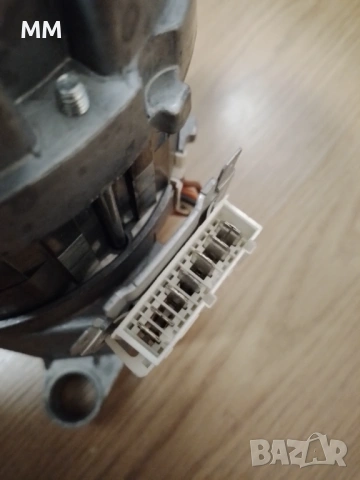 Двигател за пералня indesit/Whirlpool, снимка 4 - Перални - 53525542