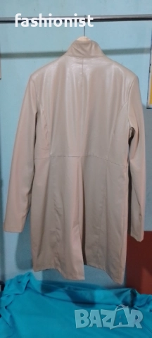 Дамско манто, снимка 2 - Палта, манта - 52504323