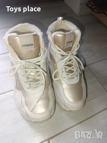 35н DeeZee Страхотни боти, сникърси, зимни кецове , снимка 6 - Детски боти и ботуши - 52349834