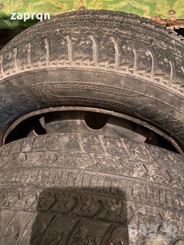 Два броя зимни гуми с джанти 14” с междуцентрово 4х100, снимка 3 - Гуми и джанти - 35247729