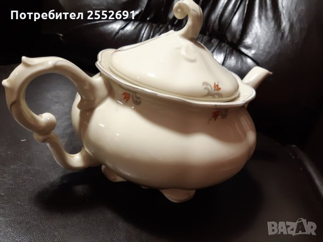 Чайник , снимка 1 - Антикварни и старинни предмети - 27997008