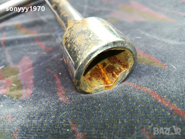 КРЪСТАЧКА-КЛЮЧ ЗА ГУМИ внос германия 1406211330, снимка 8 - Аксесоари и консумативи - 33210592