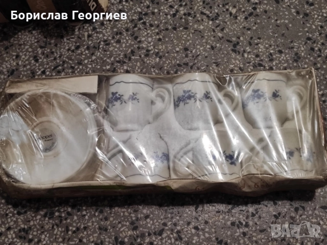 Нов комплект чаши за кафе france arcopal