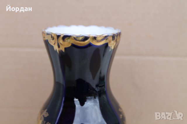 Порцеланова немска ваза цвят кобалт, снимка 4 - Антикварни и старинни предмети - 44050184