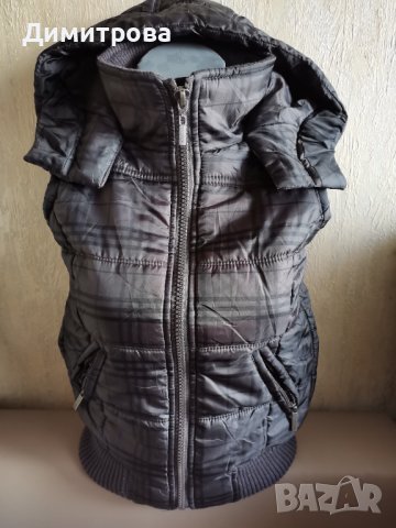 Елек TERRANOVA с качулка , снимка 2 - Елеци - 36436311