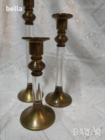 Елегантен комплект винтидж бронзови свещници (3 бр.) в стил Hollywood Regency., снимка 6 - Антикварни и старинни предмети - 53389830