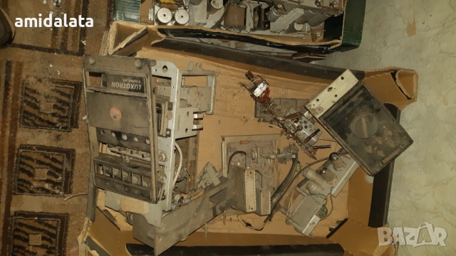 Стари електронни части