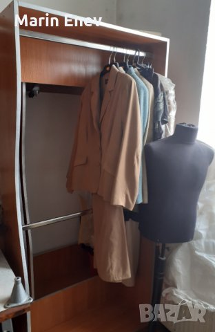 продавам оборудване за магазин, снимка 5 - Стелажи и щандове - 32665701