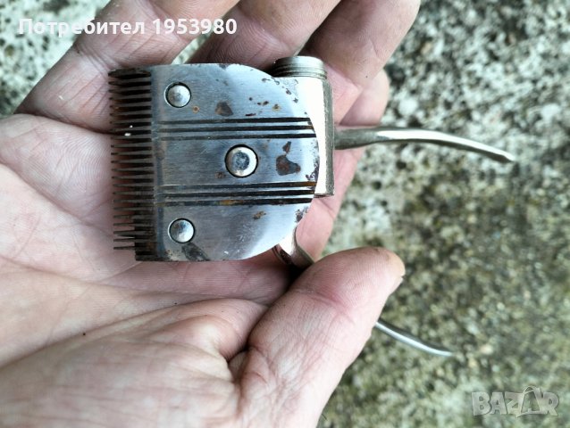 Ръчна машинка за подстригване, снимка 4 - Антикварни и старинни предмети - 43943799
