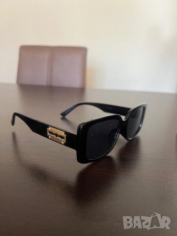 Дамски слънчеви очила , хит модели на Balenciaga , Versace , Philipp plein, снимка 2 - Слънчеви и диоптрични очила - 43955096