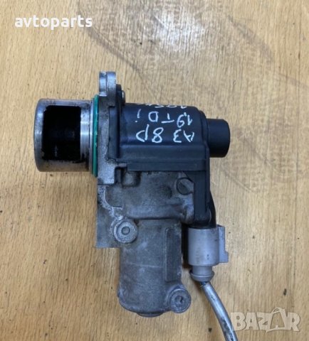 Audi a3 8p 1.9tdi 105кс EGR Клапан, снимка 2 - Части - 40555499