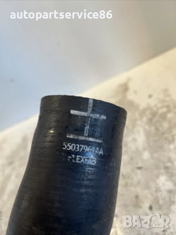 Маркуч тръба за интеркулер за Jeep Commander 3.0 CRD (2010) 55037961AA, снимка 2 - Части - 53477059