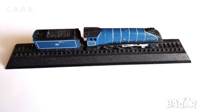 Локомотив Amercom Class A4 “60022 Mallard” UK 1938, снимка 4 - Колекции - 52975523