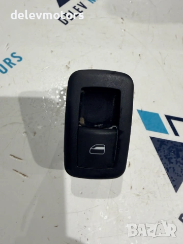 04602531AE копче за ел. стъкло от Jeep Cherokee (KK) 2.8 CRDI, engine ENS, automatic, 177 ph., 2009