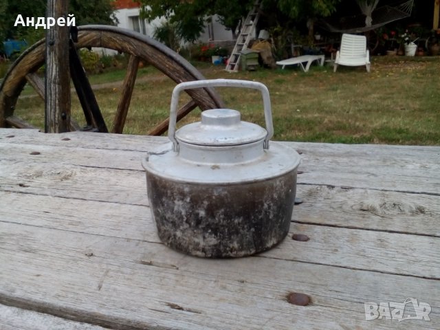 Стара алуминиева котленка,чайник, снимка 1 - Антикварни и старинни предмети - 27062221