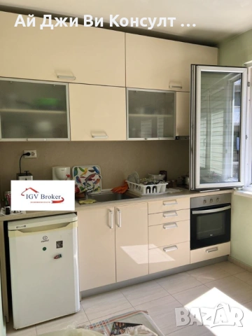 Тристаен апартамент в Медицинска академия, снимка 2 - Апартаменти - 53008027