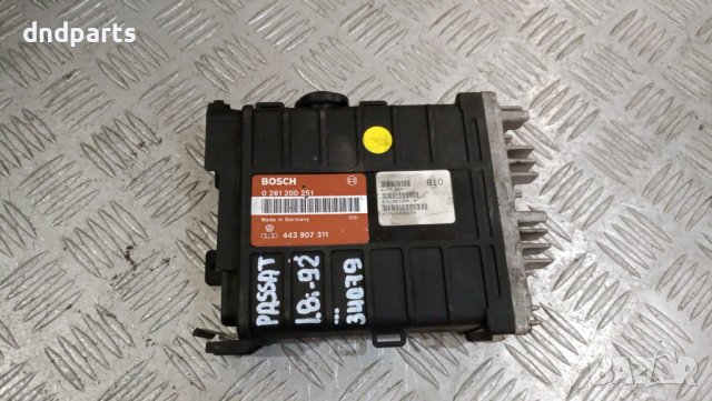 Компютър VW Passat 1.8i 1992г.	