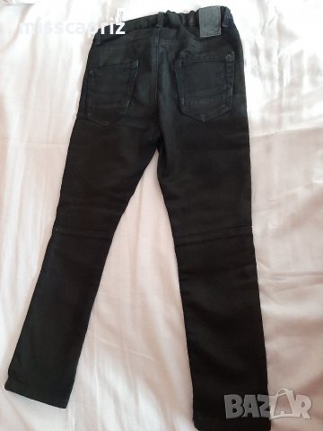 Черни промазани дънки , снимка 4 - Детски панталони и дънки - 33180755
