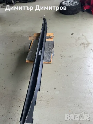 Продавам десен праг свален от БМВ G26 със забележки!, снимка 3 - Части - 48555967
