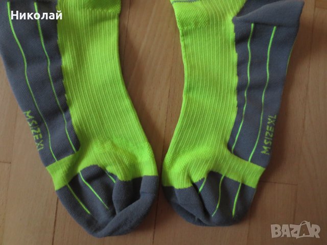 2XU Striped Run Compression Socks, снимка 6 - Мъжки чорапи - 43204449