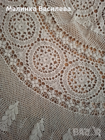 кръгла покривка , снимка 10 - Покривки за маси - 52305974