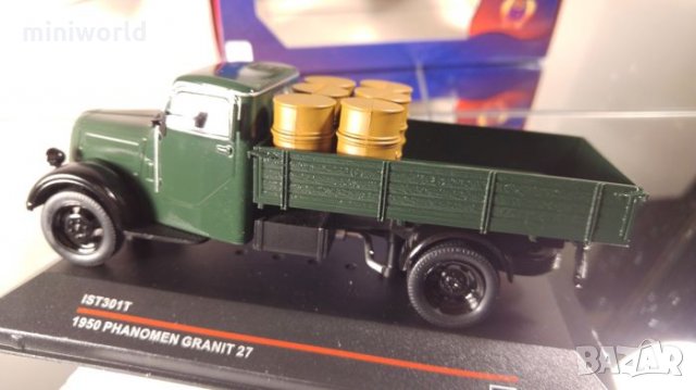 Phänomen Granit 27 1950 Donkergroen - мащаб 1:43 на IST Models модела е нов в PVC дисплей-кейс, снимка 3 - Колекции - 27490713
