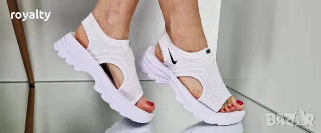 Nike бели дамски сандали 