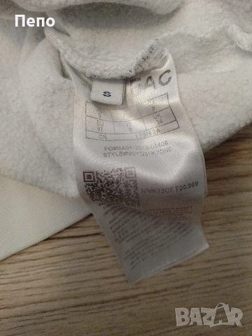 Блуза Guess, снимка 3 - Блузи с дълъг ръкав и пуловери - 52946739