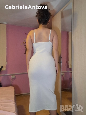 Лятна бяла рокля, снимка 2 - Рокли - 51502401