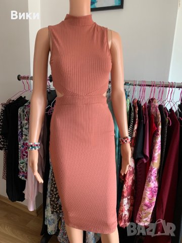 Дълга рокля размер XS, снимка 10 - Рокли - 40754698