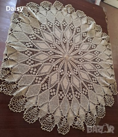 Ръчно плетено на една кука