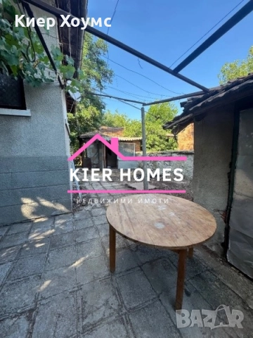 Къща в кв.Болярово гр.Хасково, снимка 2 - Къщи - 52455898