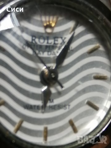 Дамски часовник Ролекс , снимка 1 - Дамски - 37690143