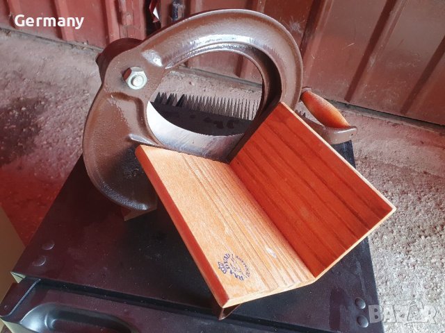 Ретро гилотина за хляб франзела резачка Raadvad , снимка 17 - Друго търговско оборудване - 40326163